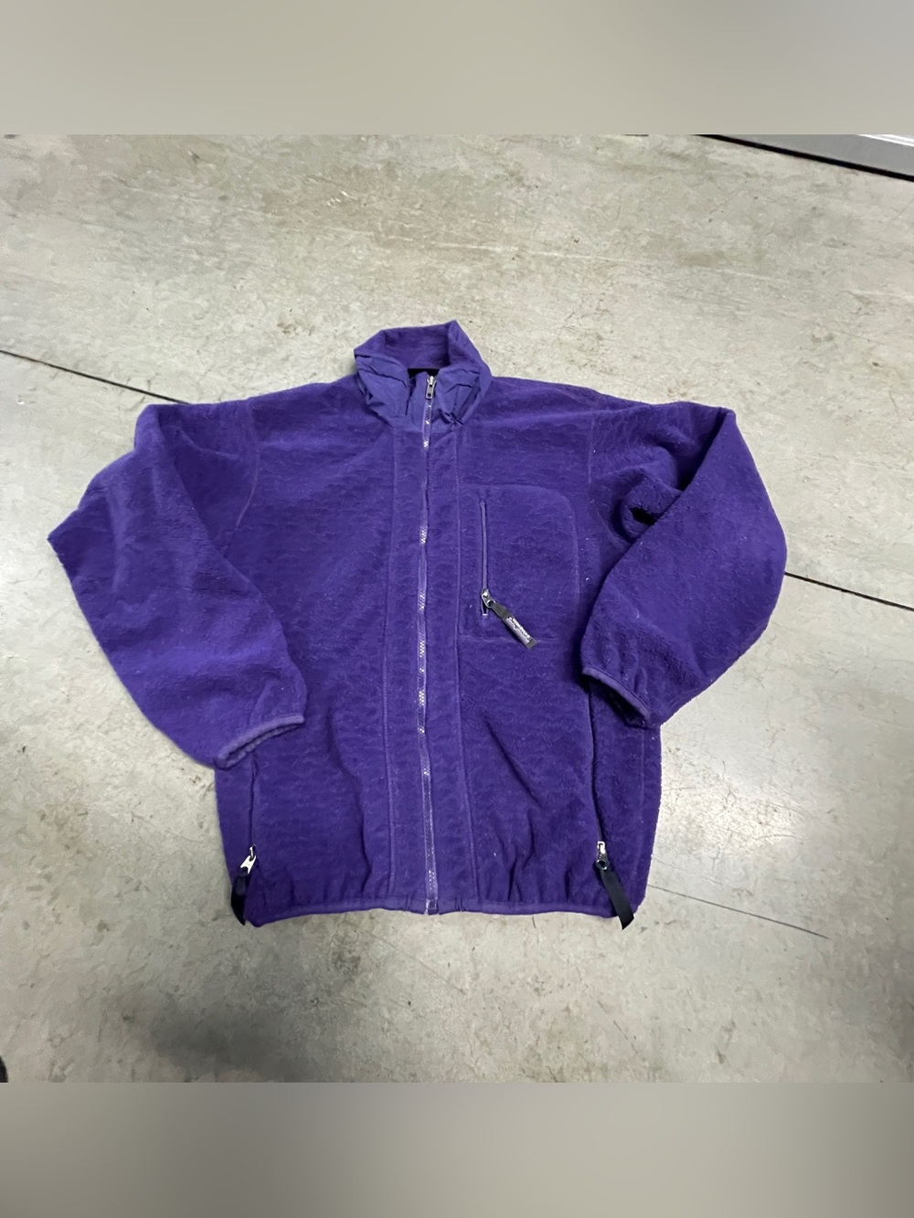 Patagonia Vintage Retro Embossed Fleece Deep Purple Full Zip Men’s Small